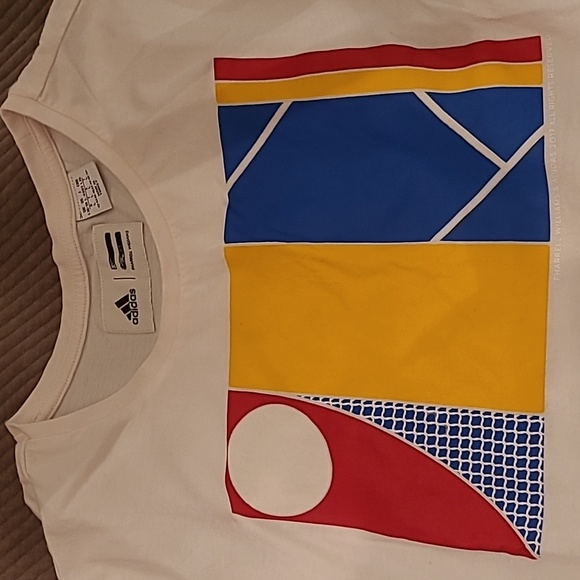 Adidas,  size L, cream tennis t-shirt - Picture 2 of 2